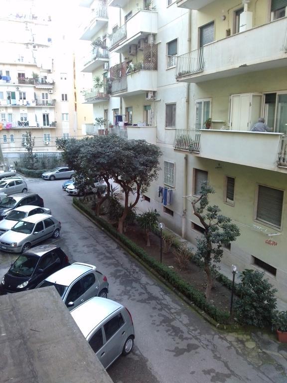Bed and Breakfast Domus Aurea Neapel Exterior foto