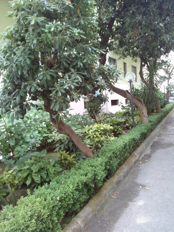 Bed and Breakfast Domus Aurea Neapel Exterior foto