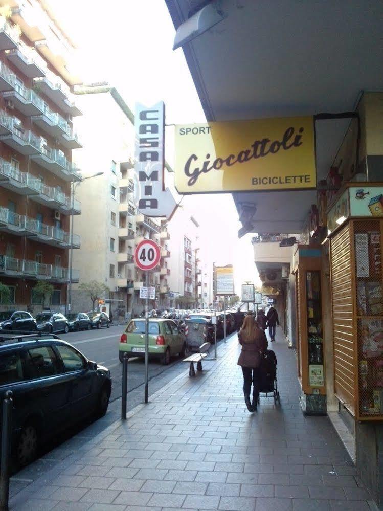 Bed and Breakfast Domus Aurea Neapel Exterior foto